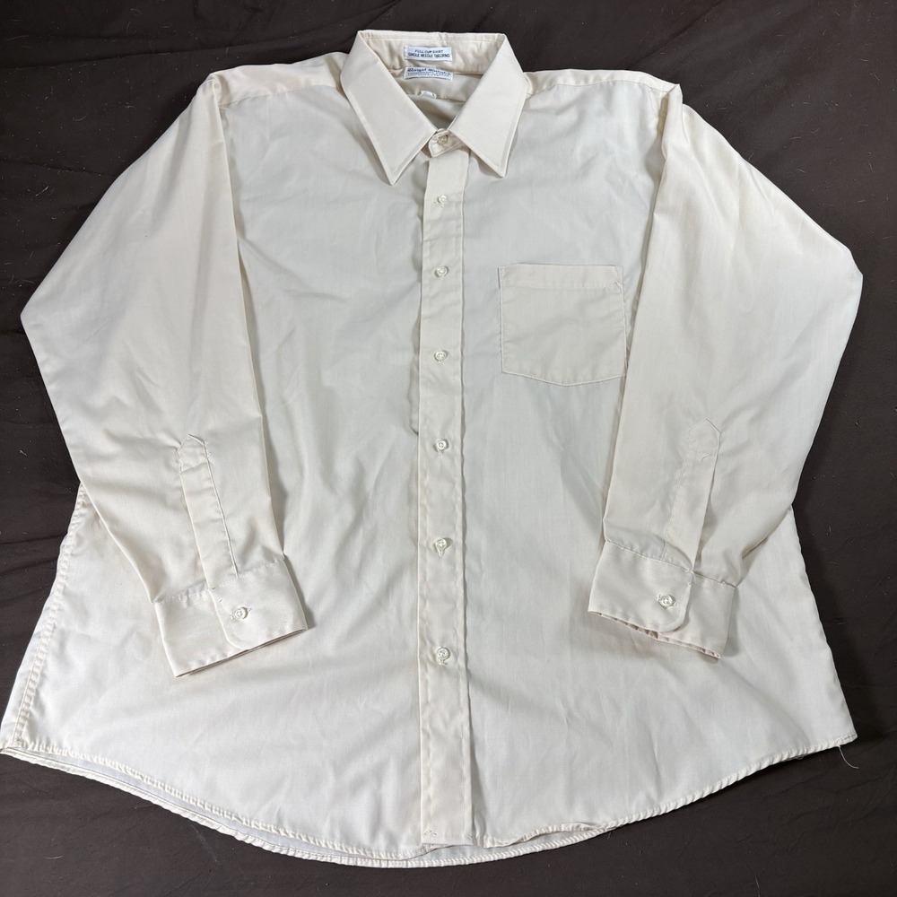 Vintage Royal Knight Permanent Press Shirt Mens 17-33 Cream USA Made 70s Button